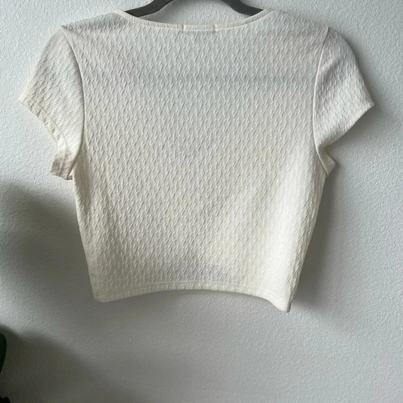 White Crop Top - Picture 4 of 4